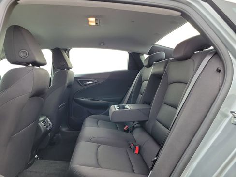 Used 2025 Chevrolet Malibu LT image 11