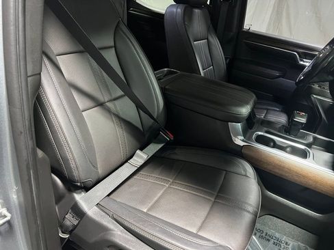 Used 2023 Chevrolet Silverado 1500 High Country image 10