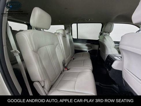 Used 2022 Jeep Wagoneer Series III image 34