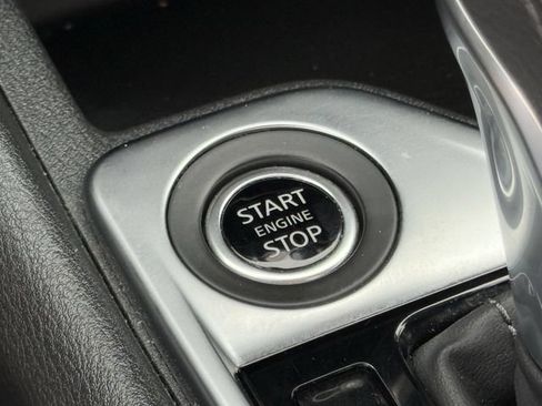 Used 2025 Nissan Sentra SV FWD image 19