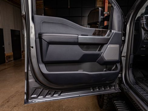 Used 2024 Ford F250 Lariat w/ Lariat Ultimate Package image 36