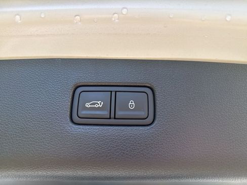 Used 2024 Genesis GV80 3.5T AWD/4WD image 31
