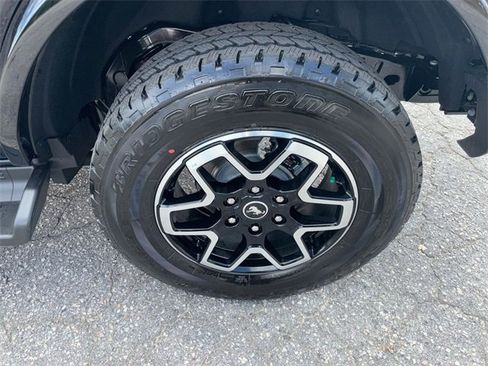 New 2025 Ford Bronco Outer Banks image 13