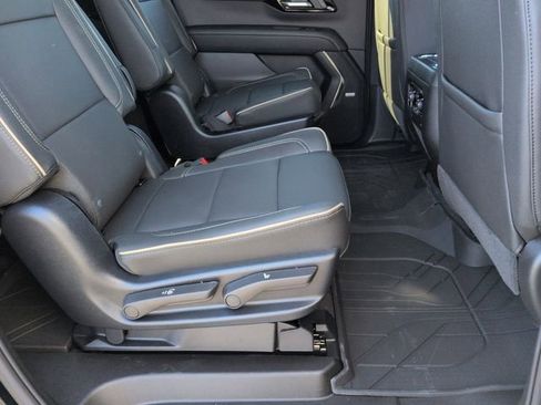 New 2026 Chevrolet Suburban Premier w/ Sun And Tow Package image 26