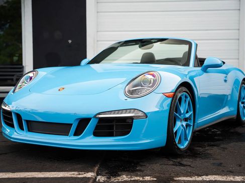Used 2014 Porsche 911 Carrera 4S AWD/4WD image 3