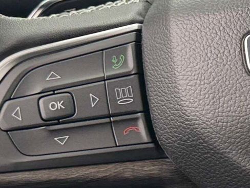 New 2025 Jeep Grand Cherokee Limited image 37