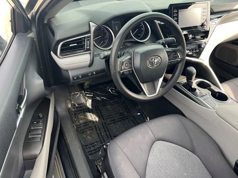 Used 2024 Toyota Camry LE image 7