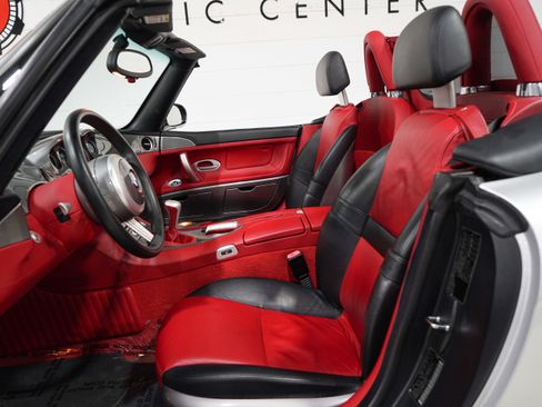 Used 2000 BMW Z8 RWD image 9