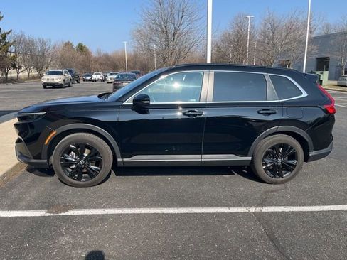 Used 2023 Honda CR-V Sport Touring image 2