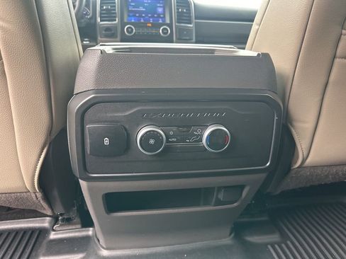 Used 2021 Ford Expedition XLT RWD image 27