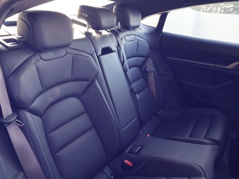 New 2025 Porsche Taycan Turbo AWD/4WD image 23