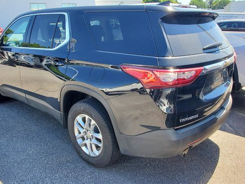 Used 2019 Chevrolet Traverse LS FWD image 8