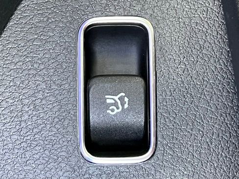 Certified 2026 Mercedes-Benz GLE 350 GLE 350 image 32