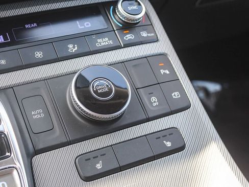 Used 2023 Hyundai Palisade SEL FWD image 34