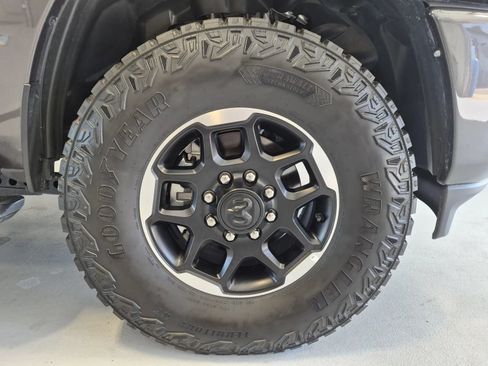 Used 2026 RAM 3500 Laramie AWD/4WD image 40