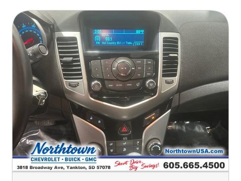 Used 2014 Chevrolet Cruze LT FWD image 18
