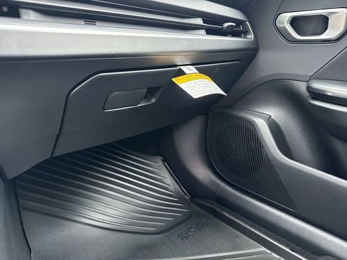 New 2026 Kia K4 FWD image 34