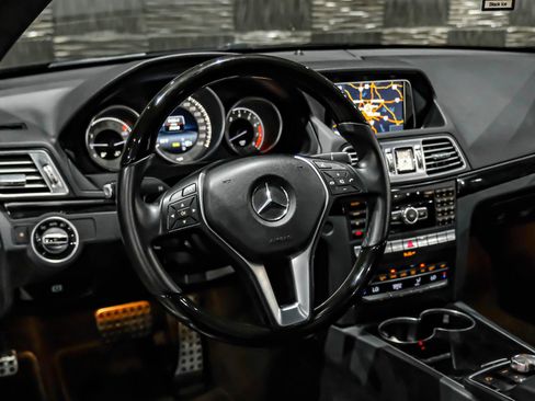 Used 2014 Mercedes-Benz E 550 Coupe image 17