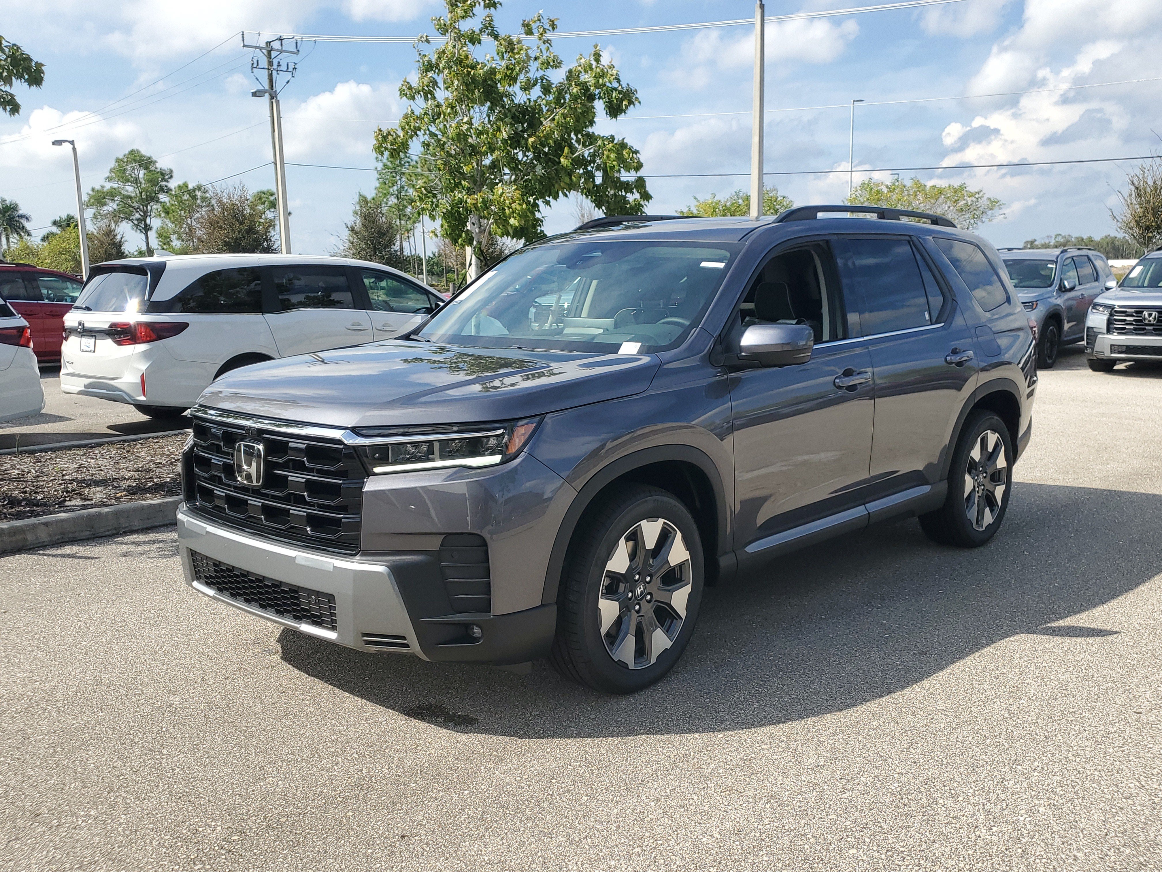 New 2026 Honda Pilot Elite image 3