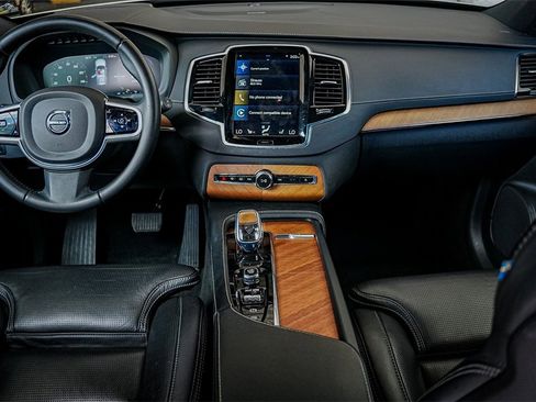 Used 2020 Volvo XC90 T8 Inscription image 24