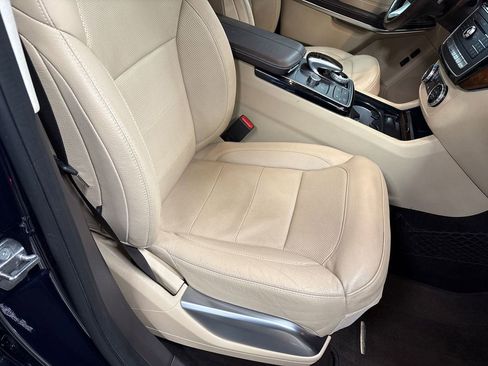 Used 2019 Mercedes-Benz GLS 550 4MATIC image 47