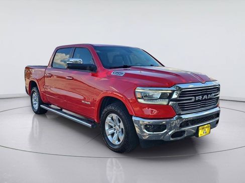 Used 2019 RAM 1500 Laramie AWD/4WD image 7
