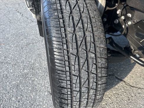 Used 2025 Toyota Tacoma SR image 26