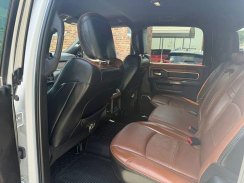 Used 2019 RAM 3500 Limited AWD/4WD image 17