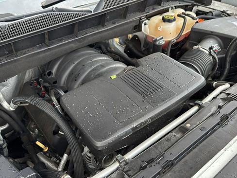 Used 2021 Chevrolet Silverado 1500 High Country w/ Technology Package image 20