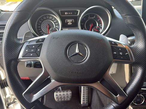Used 2017 Mercedes-Benz G 63 AMG 4MATIC image 15