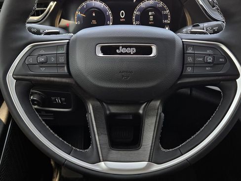 New 2026 Jeep Grand Cherokee L Limited w/ Limited Altitude Package RWD image 22