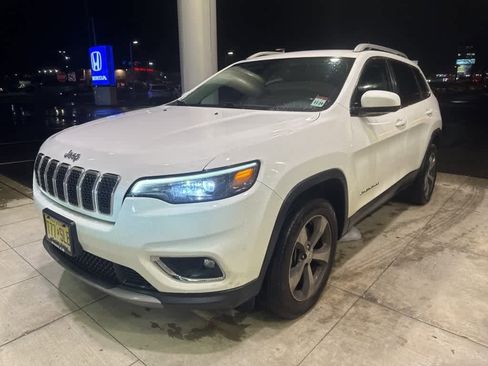 Used 2020 Jeep Cherokee Limited image 1