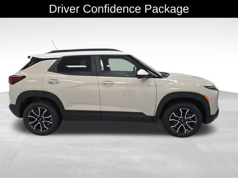 Certified 2026 Chevrolet TrailBlazer ACTIV w/ Convenience Package AWD/4WD image 7