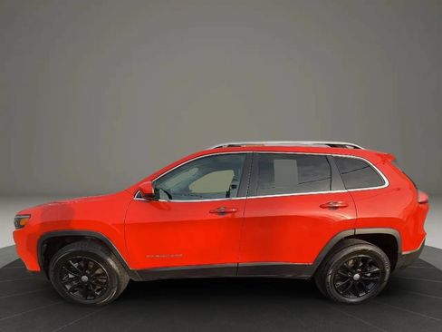 Used 2021 Jeep Cherokee Latitude Lux w/ Comfort/Convenience Group AWD/4WD image 8