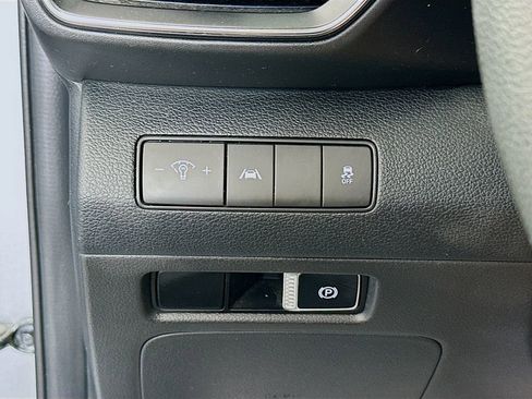 Used 2023 Hyundai Santa Fe SE w/ Cargo Package image 10