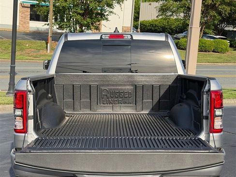 Used 2023 RAM 1500 Big Horn AWD/4WD image 6
