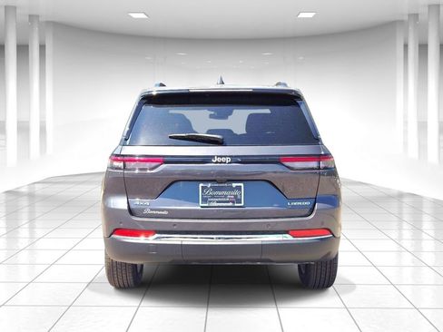 New 2026 Jeep Grand Cherokee Laredo X image 4