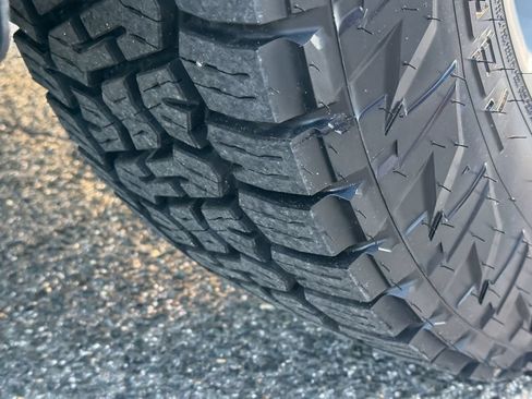 Used 2022 Ford F250 XL w/ STX Appearance Package AWD/4WD image 15