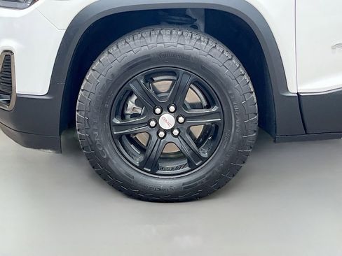 Used 2023 GMC Acadia AT4 w/ Preferred Package AWD/4WD image 34