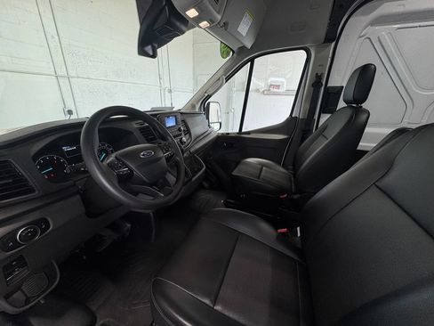 Used 2025 Ford Transit 250 148 High Roof AWD image 12