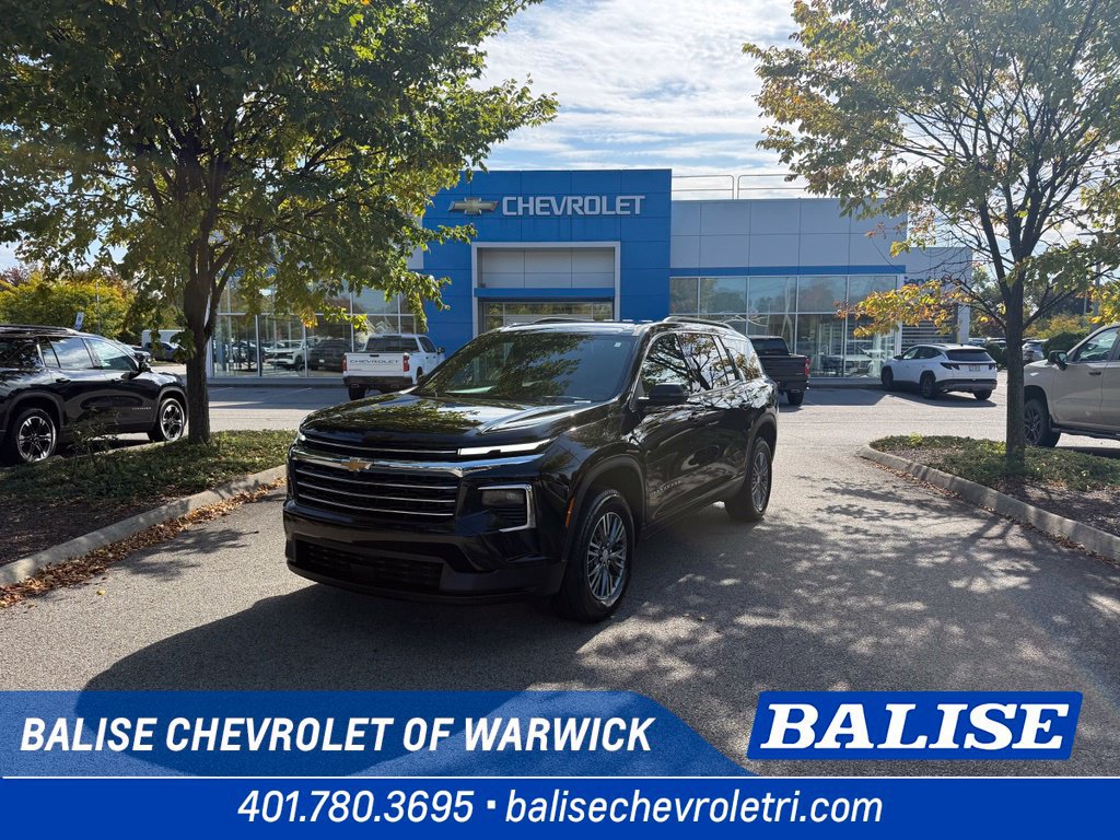 Used 2026 Chevrolet Traverse LT AWD/4WD image 1