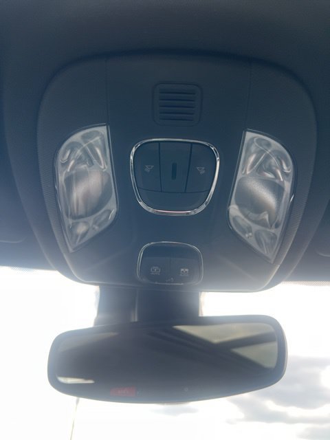 Used 2022 Jeep Compass High Altitude AWD/4WD image 19