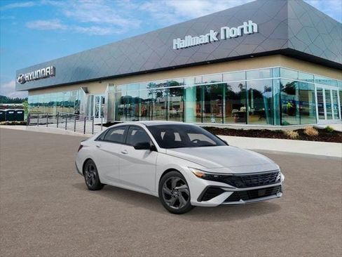 New 2026 Hyundai Elantra SEL Sport FWD image 2