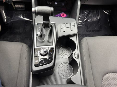 Used 2024 Kia Sportage LX AWD/4WD image 20