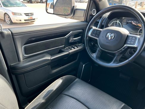 Used 2021 RAM 2500 Laramie AWD/4WD image 11