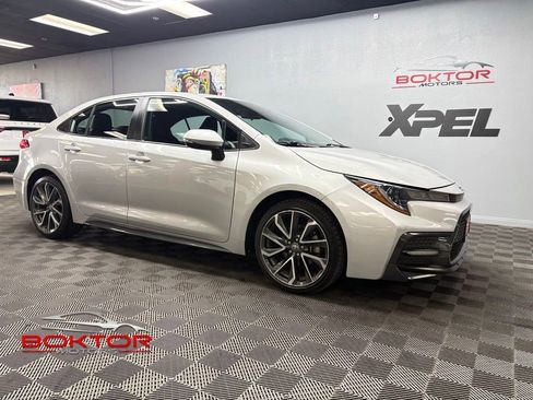 Used 2022 Toyota Corolla SE FWD image 1