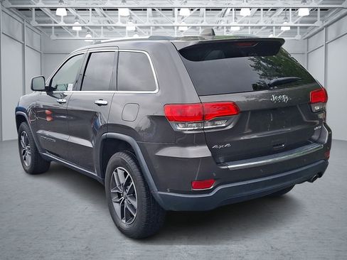 Used 2018 Jeep Grand Cherokee Limited AWD/4WD image 3
