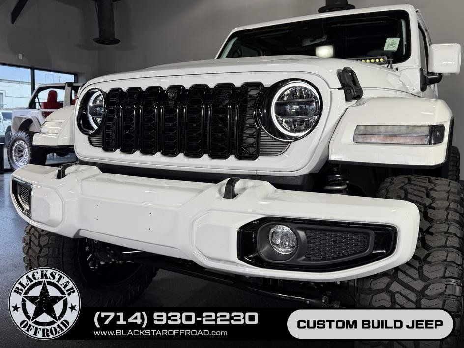 Used 2024 Jeep Wrangler High Altitude AWD/4WD image 10
