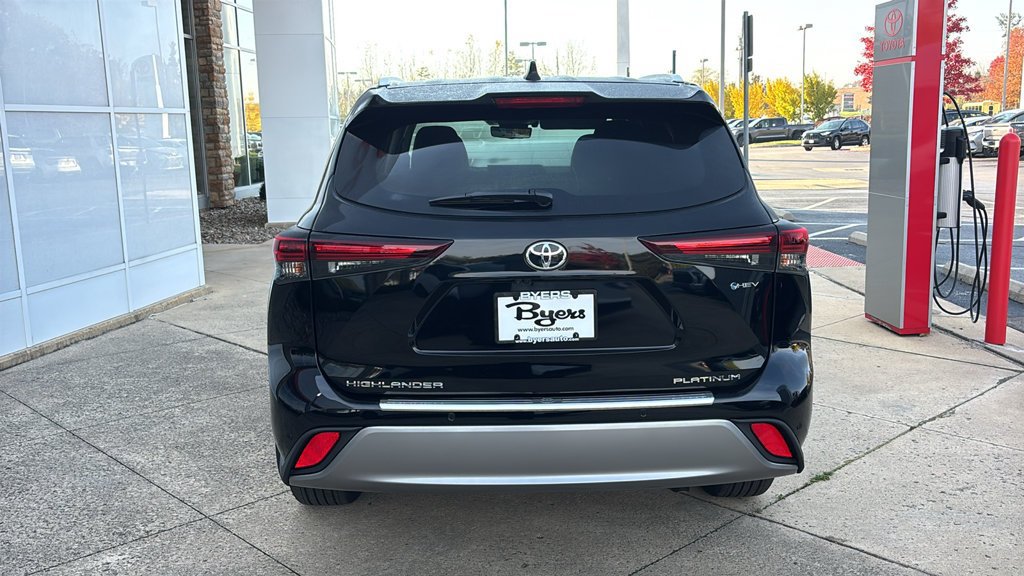 New 2026 Toyota Highlander Platinum AWD/4WD image 30