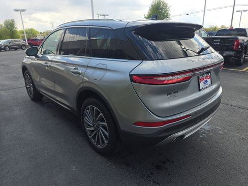 Used 2023 Lincoln Corsair Reserve w/ Equipment Group 201A AWD/4WD image 3